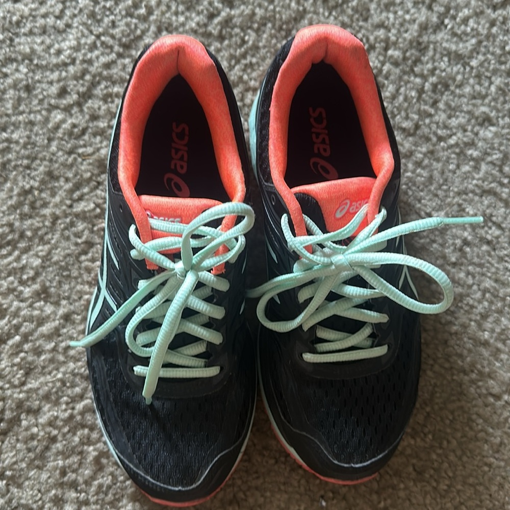 ASICS GT-2000 - Picture 5 of 9